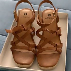 Brown leather wedge sandals👜👡